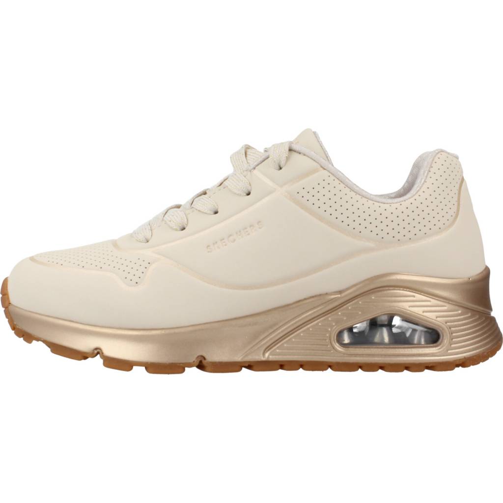 SKECHERS L en color BEIS (2)