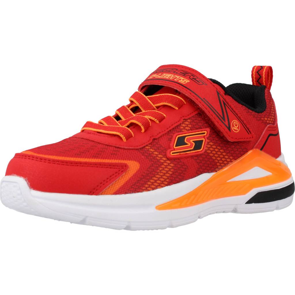 SKECHERS TRI-NAMICS en color ROJO (1)