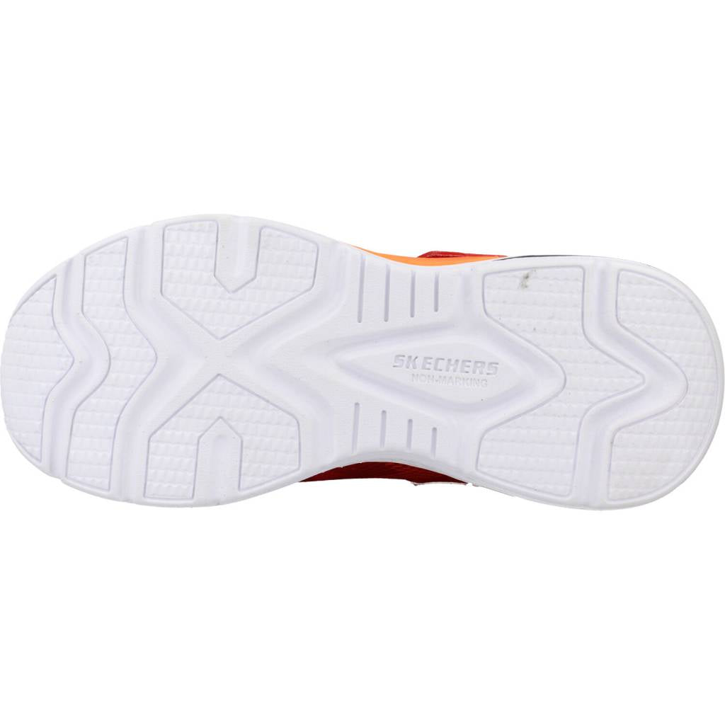 SKECHERS TRI-NAMICS en color ROJO (6)