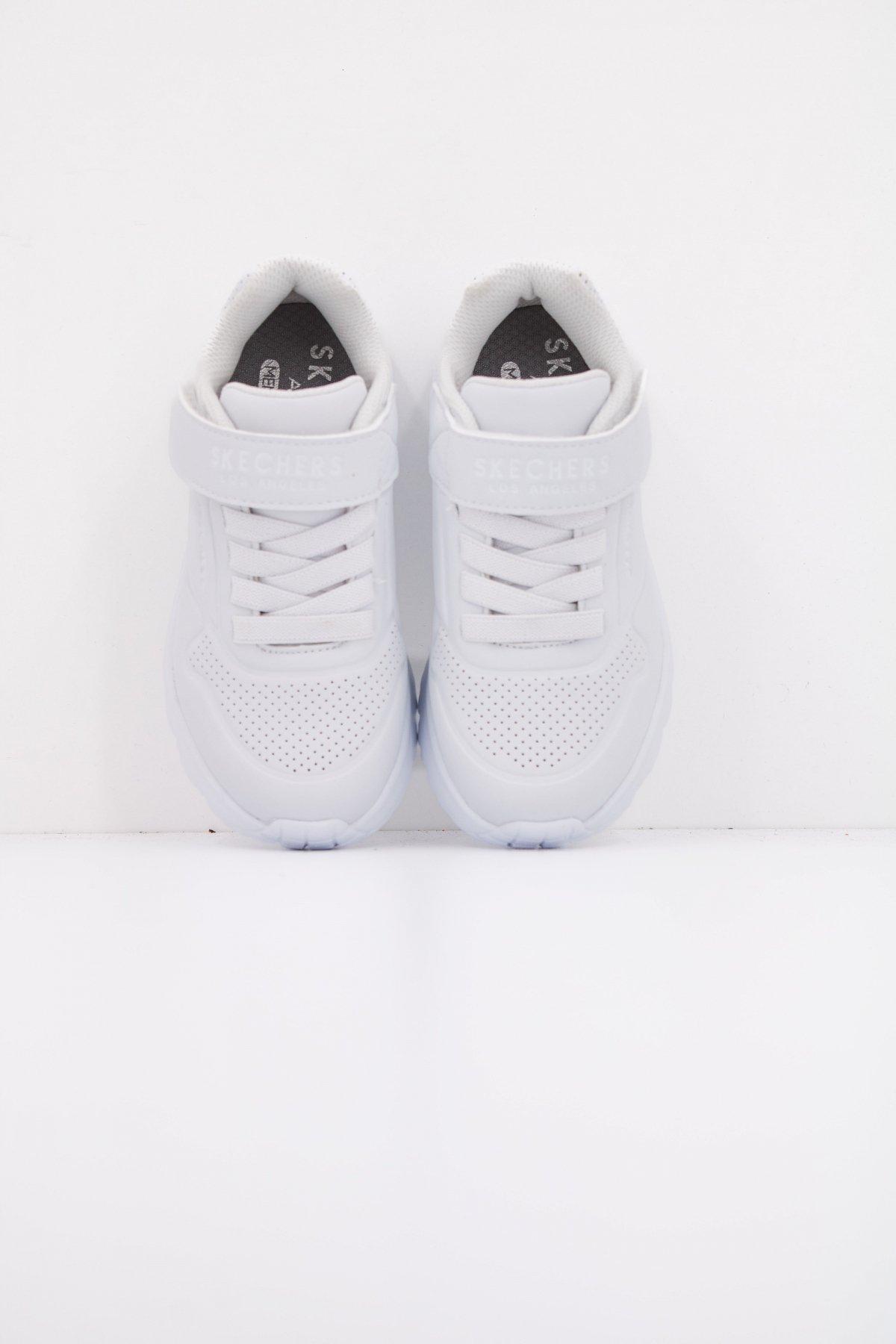 SKECHERS UNO LITE en color BLANCO (3)