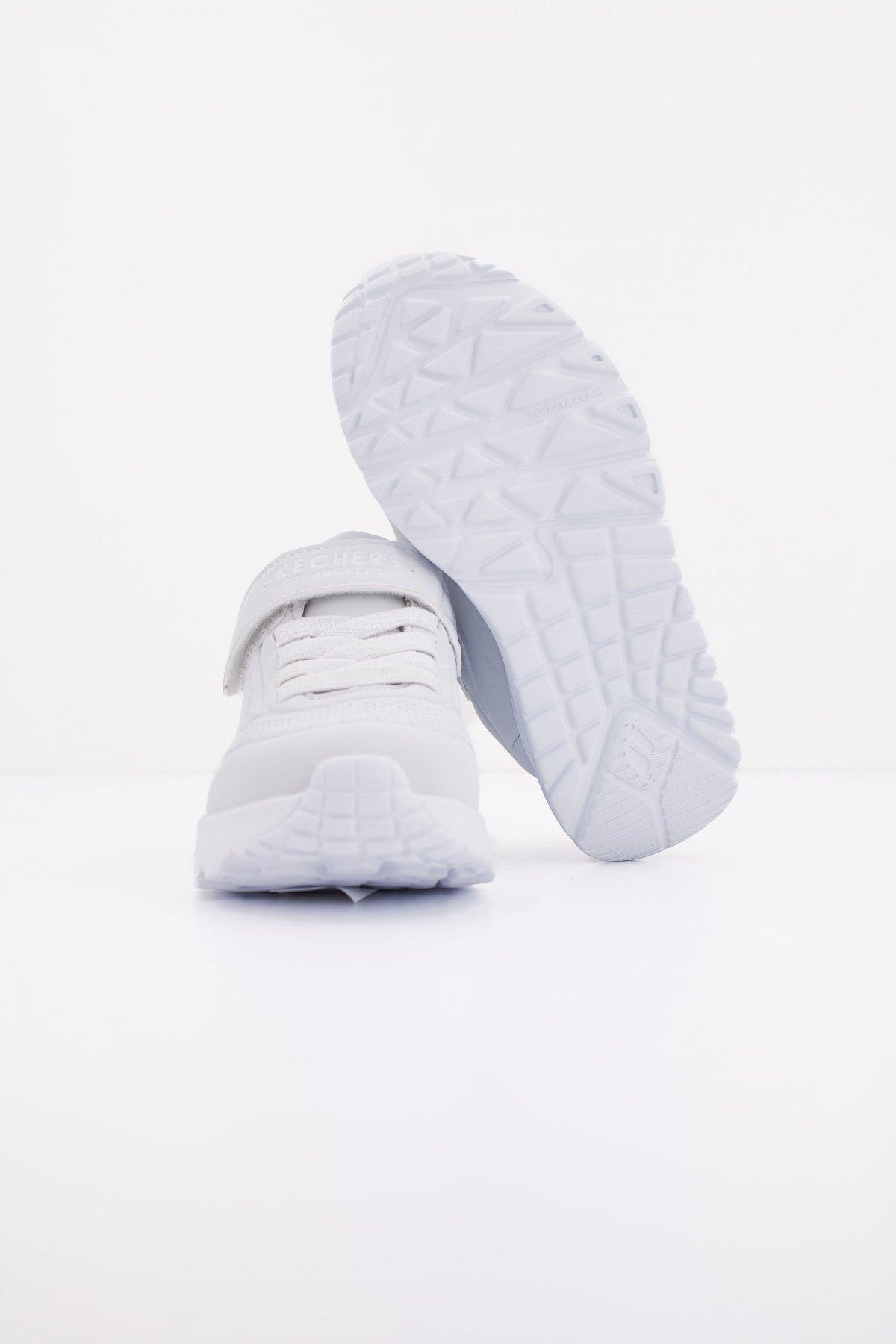 SKECHERS UNO LITE en color BLANCO (5)