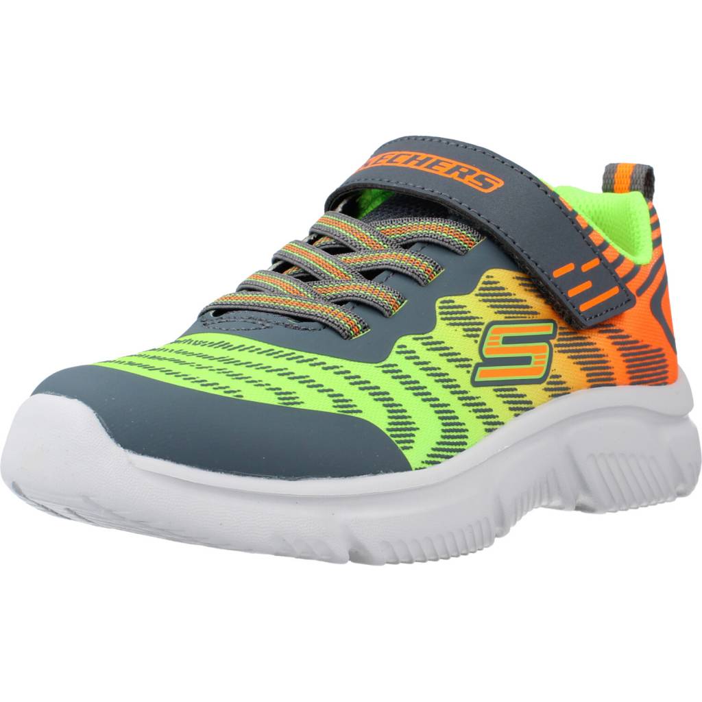 SKECHERS GO RUN en color VERDE (1)