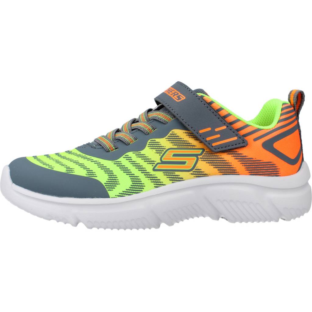 SKECHERS GO RUN en color VERDE (2)