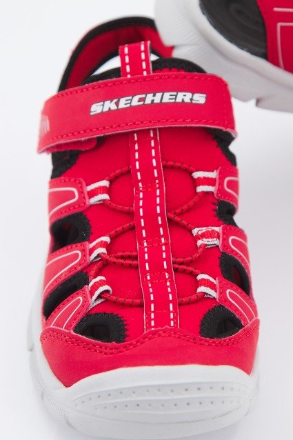 SKECHERS RELIX en color ROJO (4)