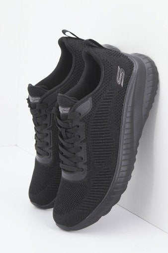 SKECHERS BOBS SQUAD CHAOS en color NEGRO (1)
