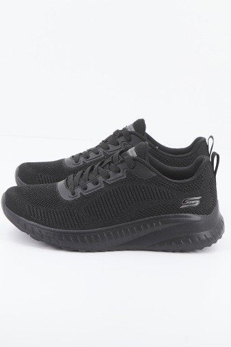 SKECHERS BOBS SQUAD CHAOS en color NEGRO (2)