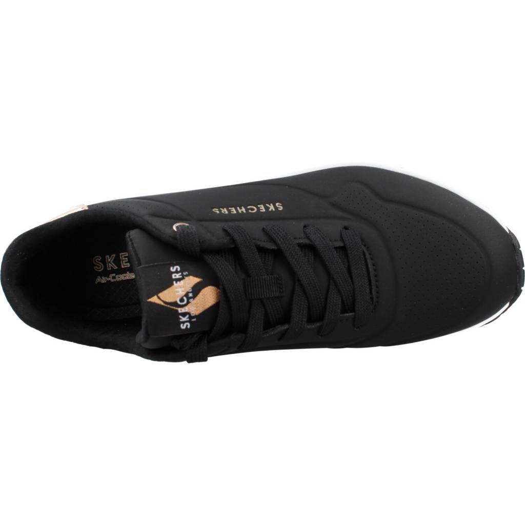 SKECHERS UNO GOLDEN AIR en color NEGRO (7)