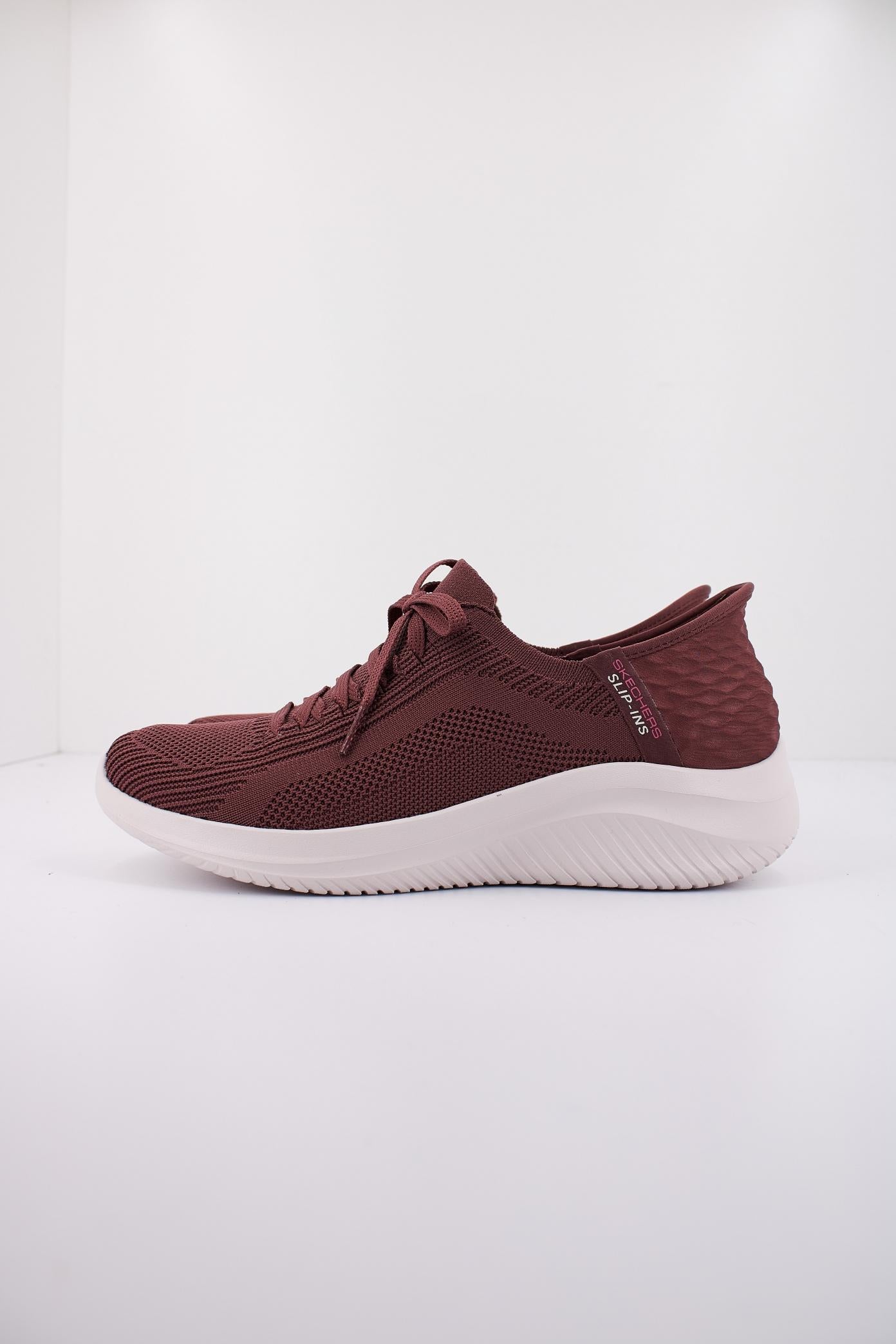 SKECHERS ULTRA FLEX .-BRILL en color BURDEOS (1)