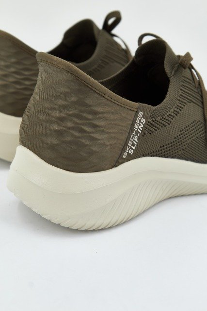 SKECHERS SLIP-INS: ULTRA FLEX . TONAL STRETC en color VERDE (4)