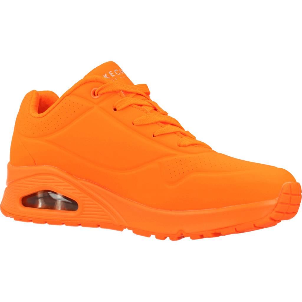 SKECHERS UNO en color NARANJA (5)