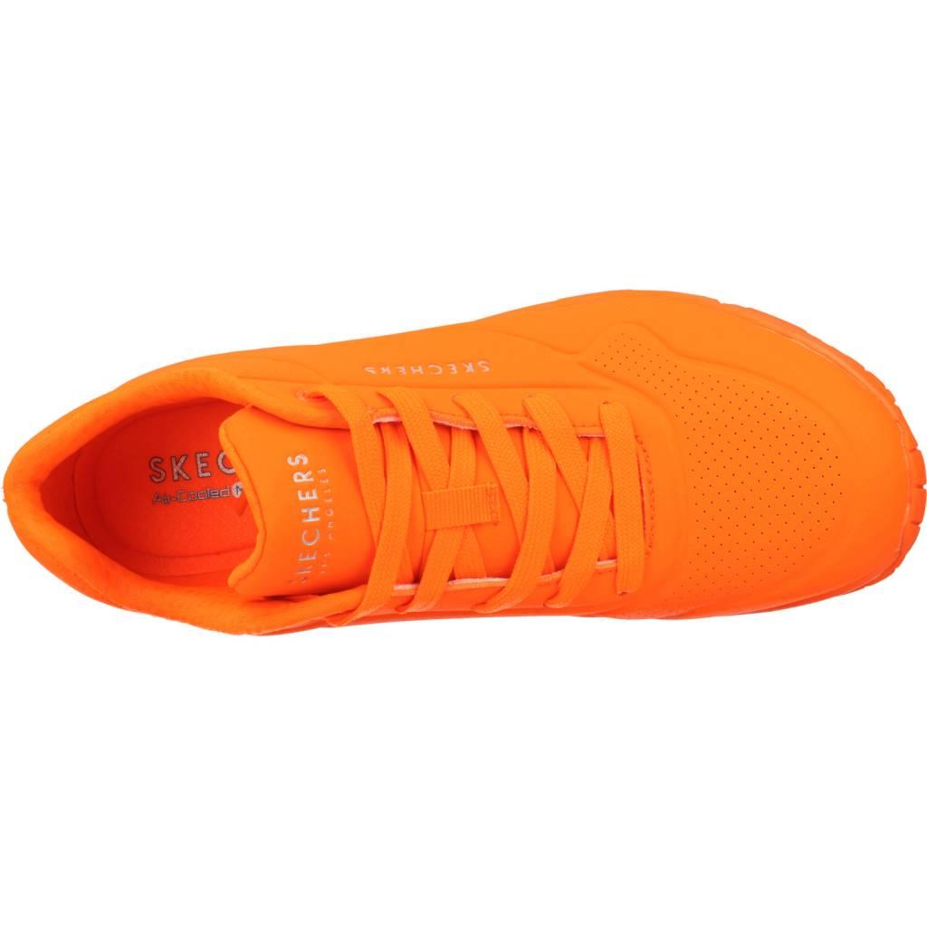 SKECHERS UNO en color NARANJA (7)