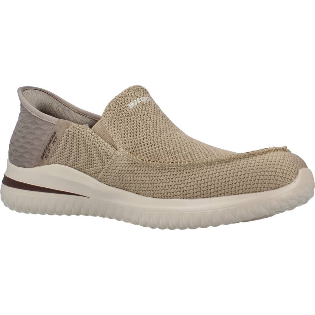 SKECHERS SLIP-INS S en color MARRON CLARO (5)