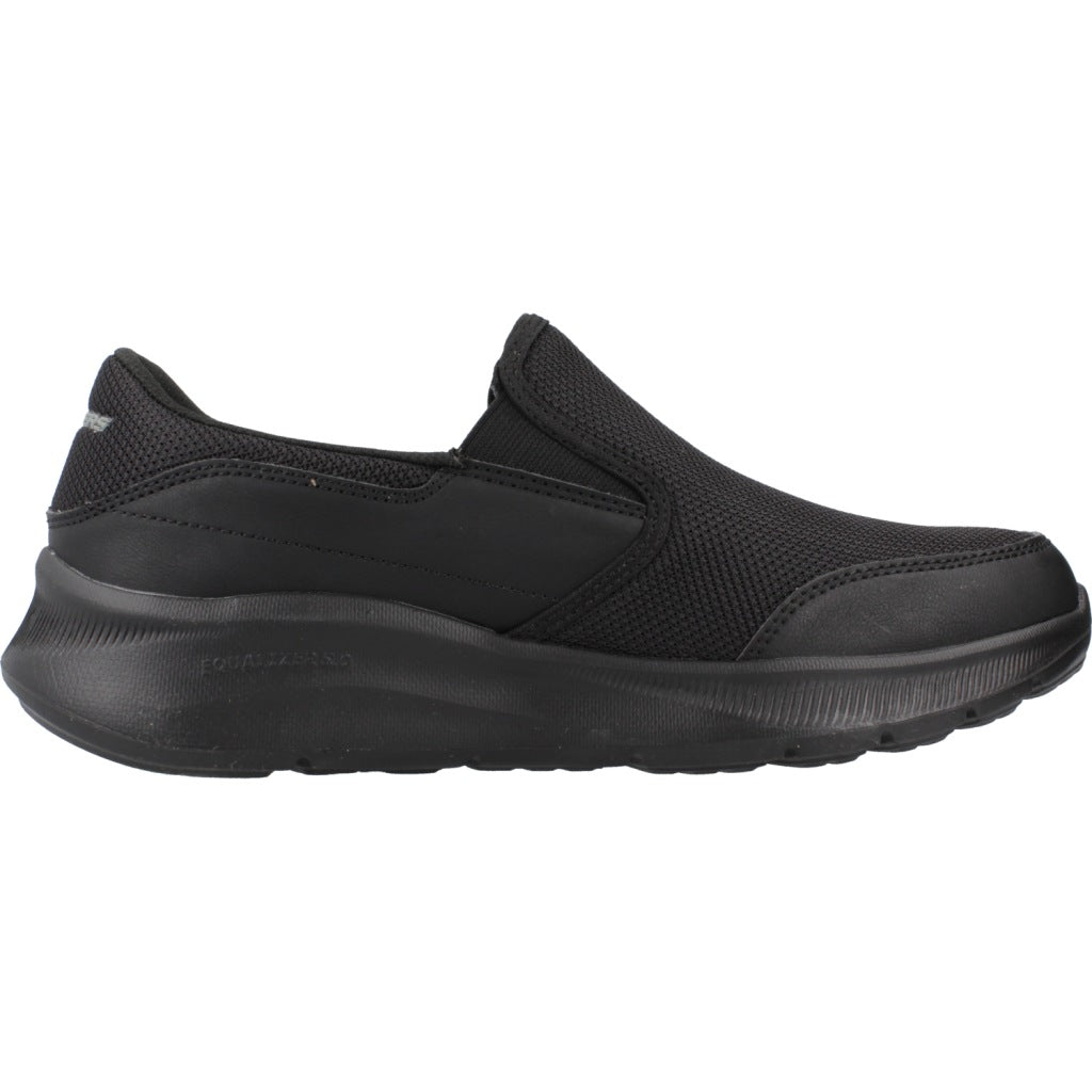 SKECHERS EQUALIZER . en color NEGRO (4)