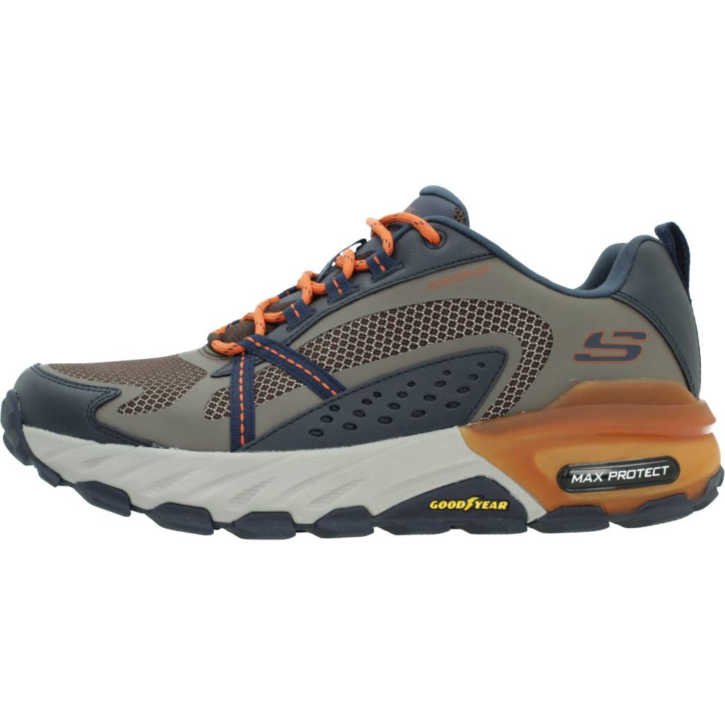 SKECHERS MAX PROTECT en color AZUL (2)