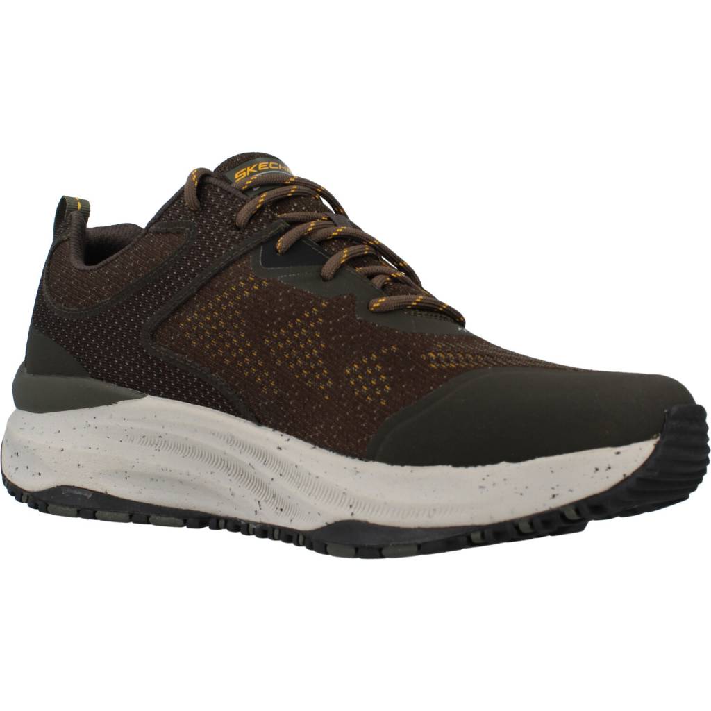 SKECHERS en color MARRON (5)