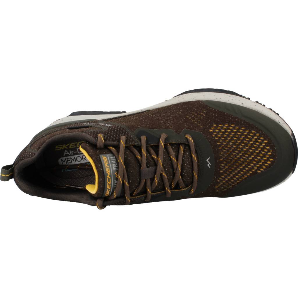 SKECHERS en color MARRON (7)