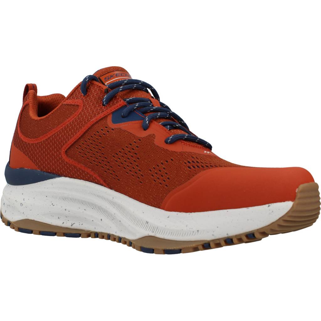 SKECHERS en color MARRON (5)