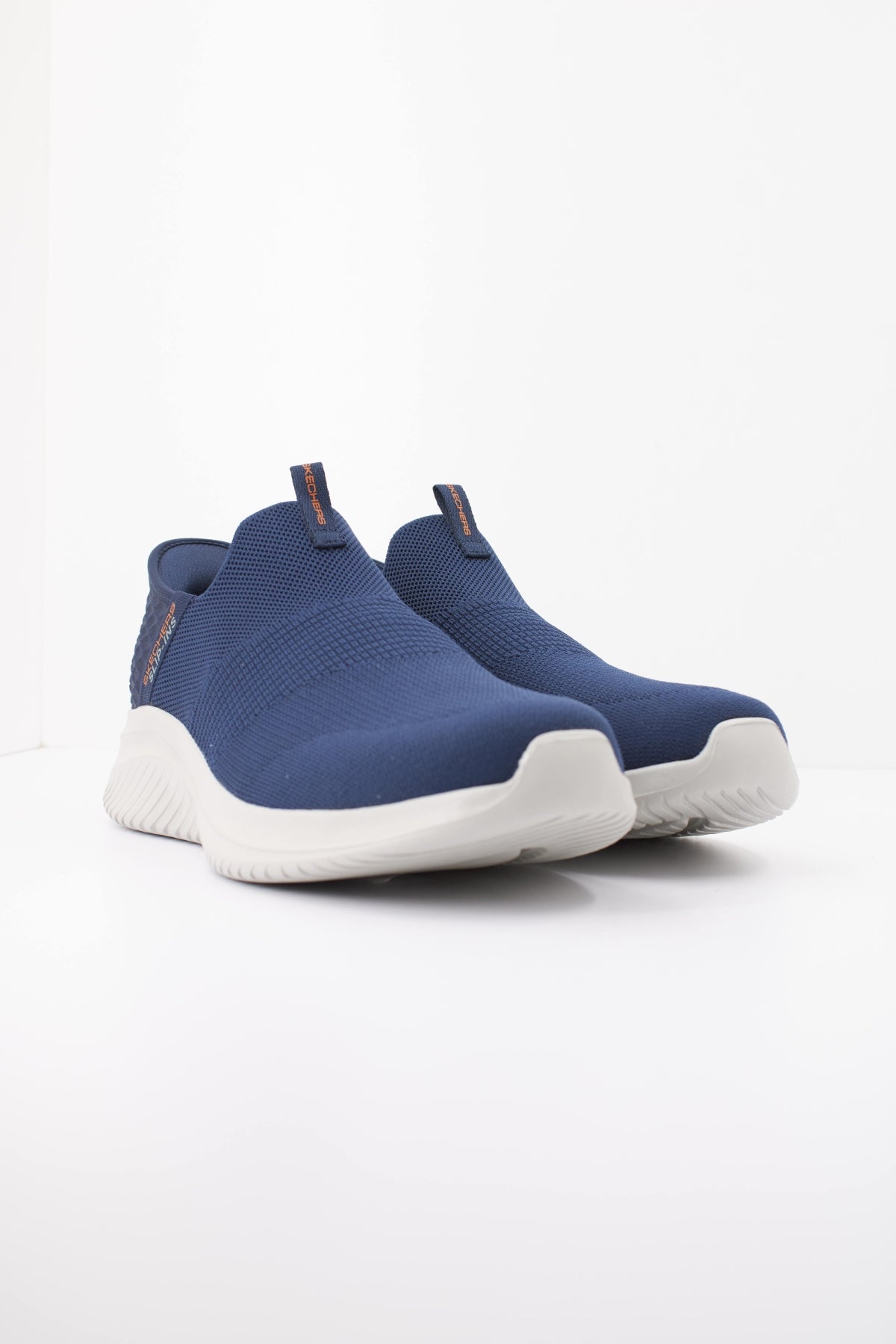 SKECHERS SLIP-INS: ULTRA FL en color AZUL (2)
