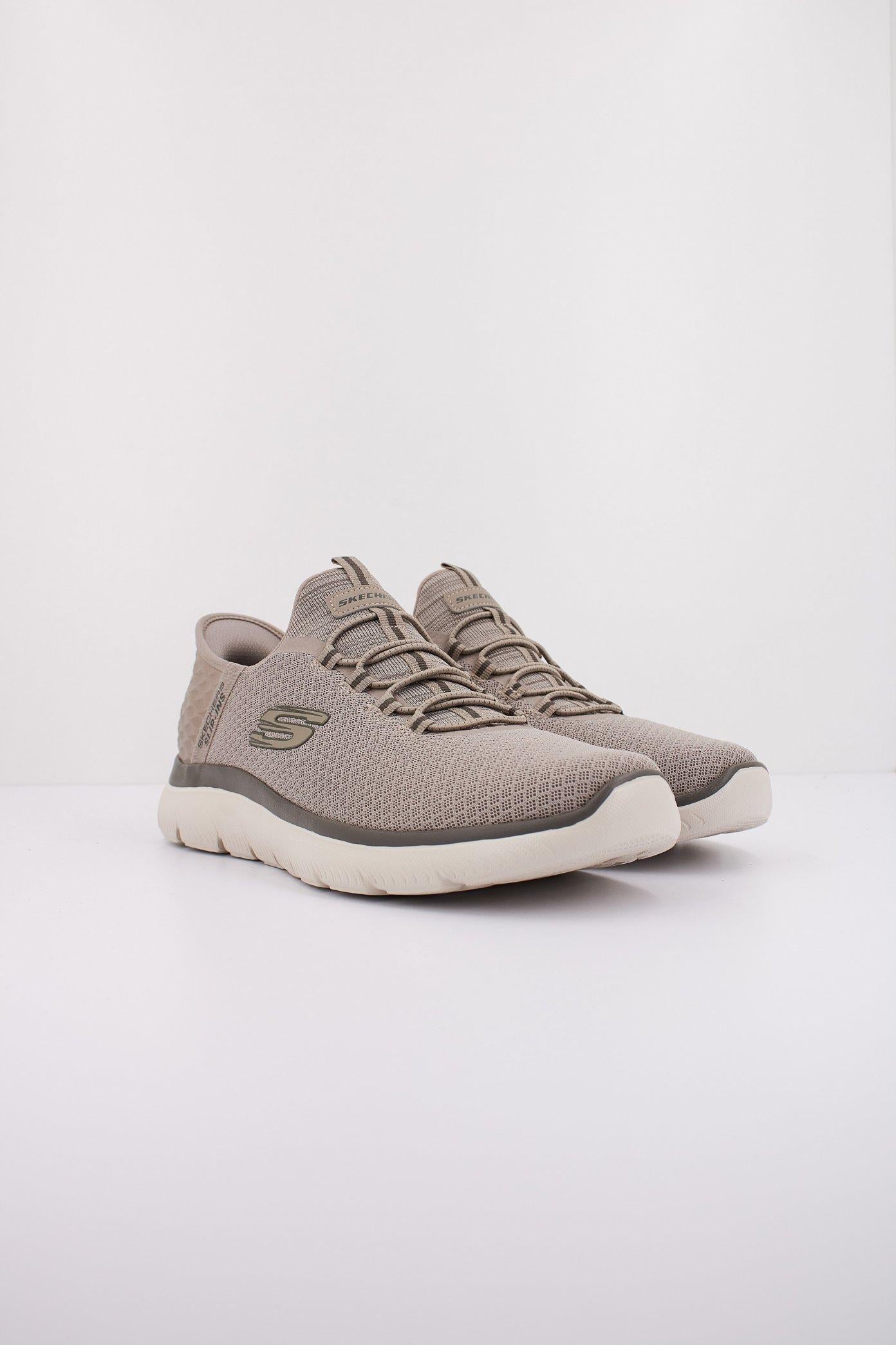 SKECHERS SUMMITS - HIGH RANGE SLIP-INS en color BEIS (2)
