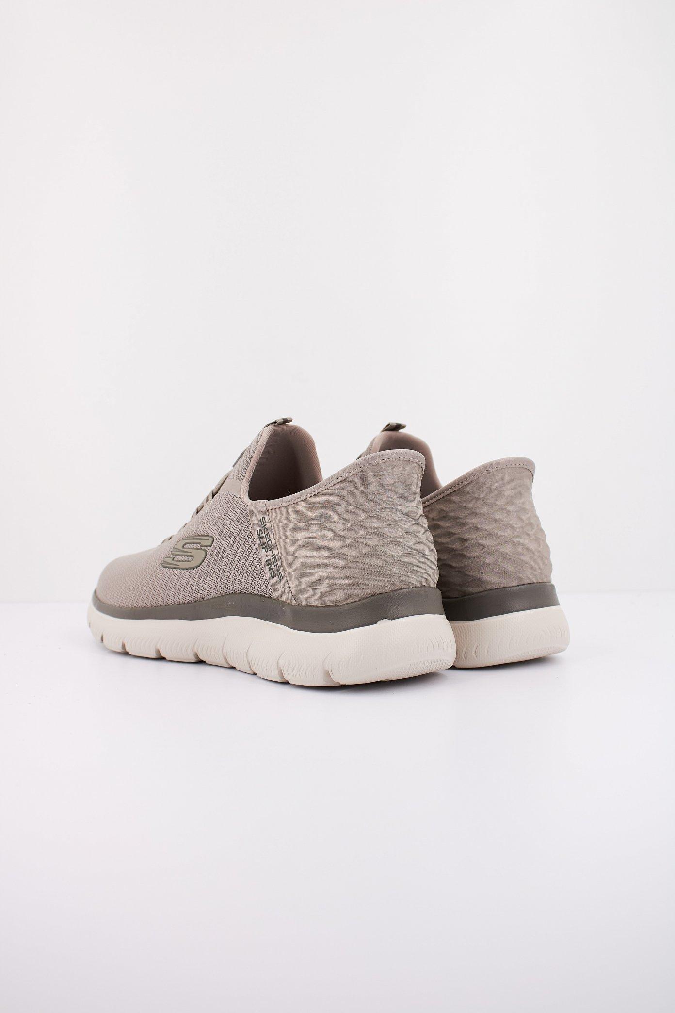 SKECHERS SUMMITS - HIGH RANGE SLIP-INS en color BEIS (4)