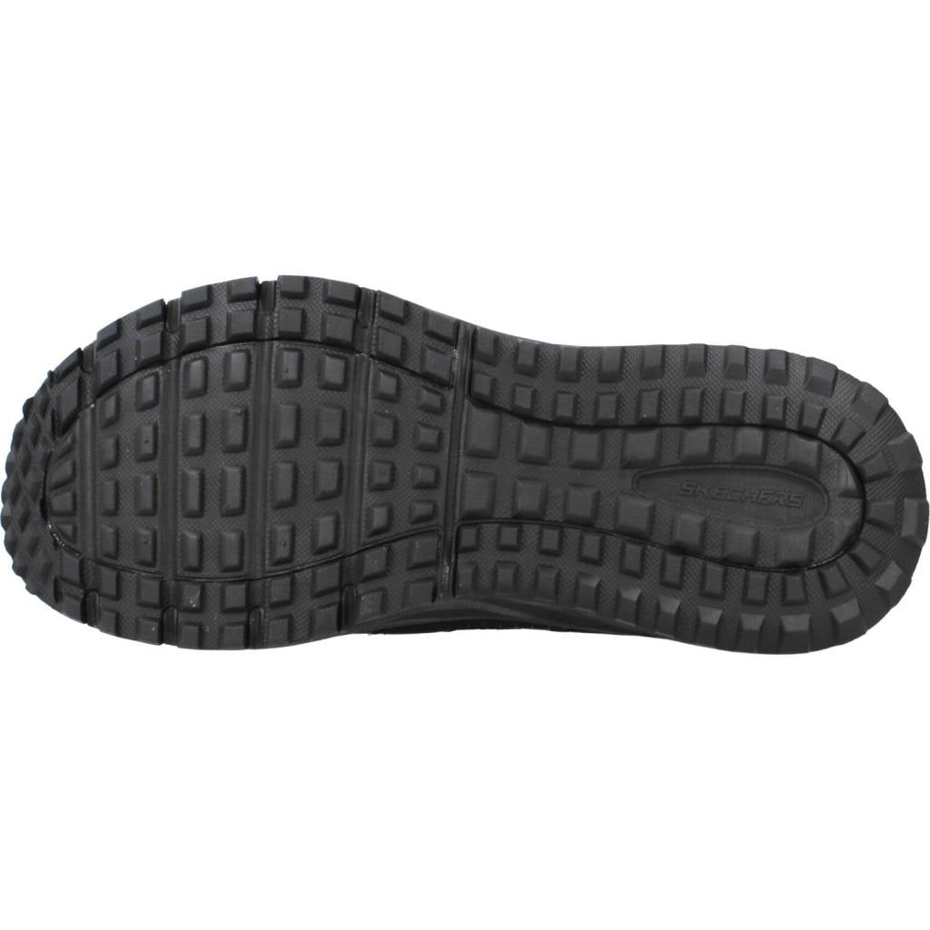 SKECHERS ESCAPE PLAN TRAIL en color NEGRO (6)