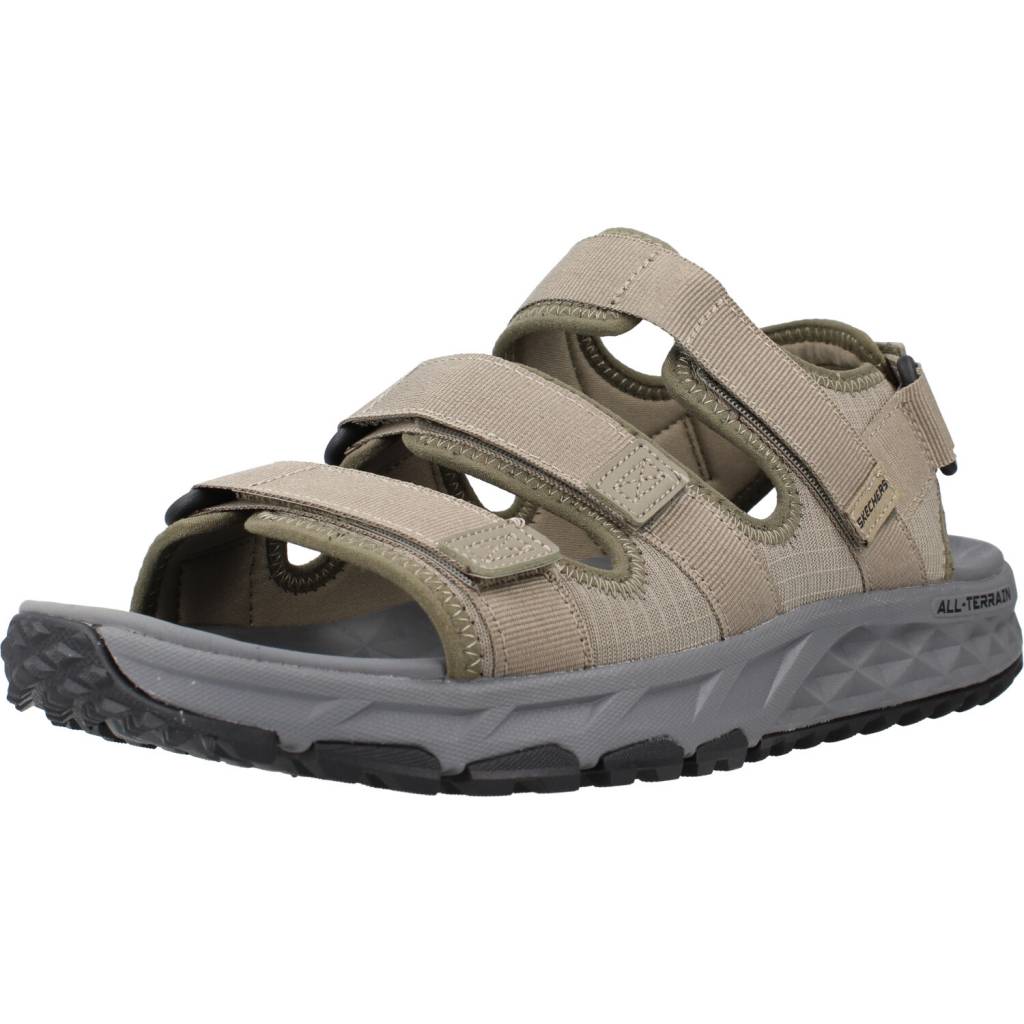 SKECHERS ESCAPE PLAN TRAIL en color BEIS (1)