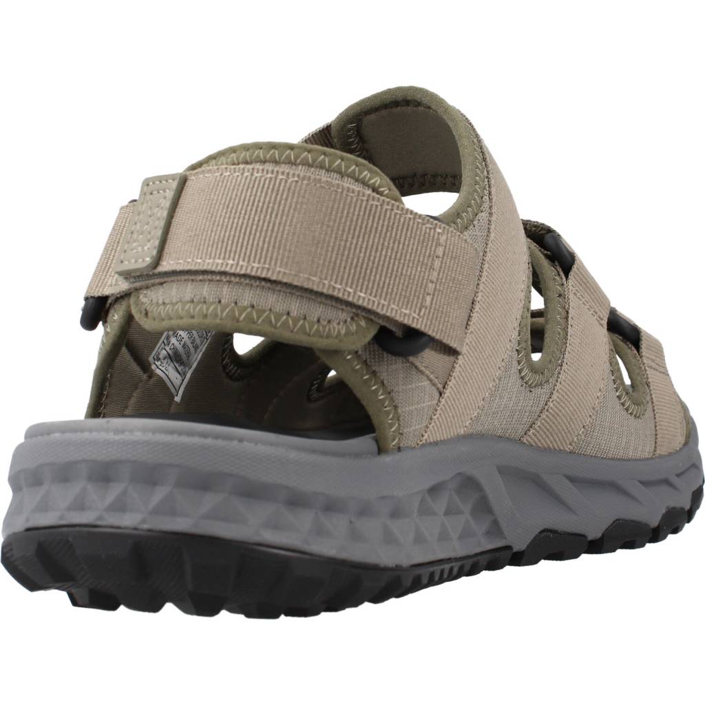 SKECHERS ESCAPE PLAN TRAIL en color BEIS (3)