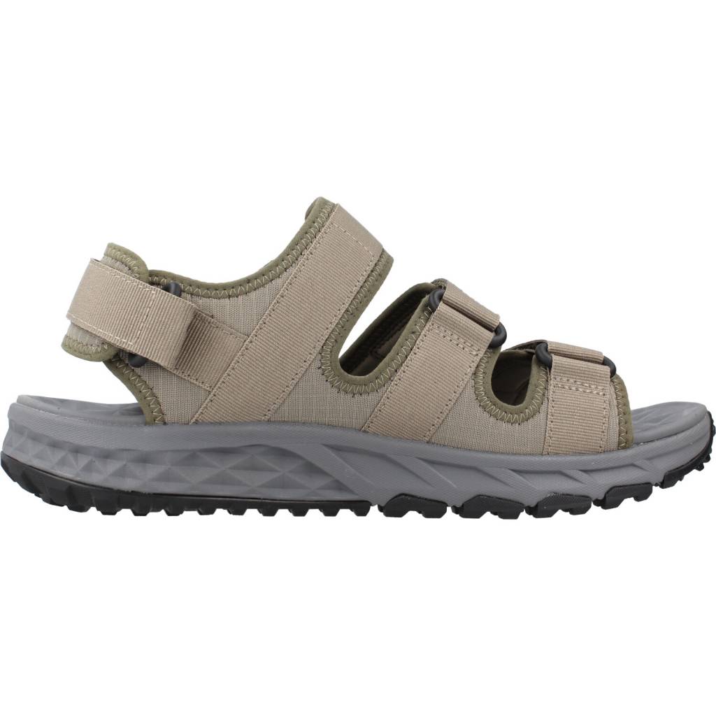 SKECHERS ESCAPE PLAN TRAIL en color BEIS (4)