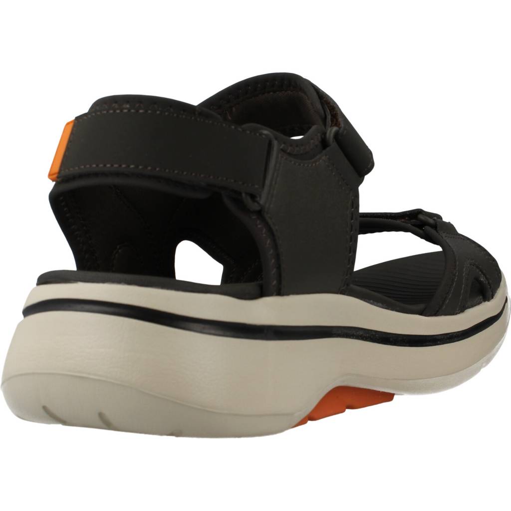 SKECHERS GO WALK ARCH FIT SANDA en color MARRON (3)