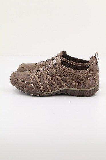 SKECHERS BREATHE-EASY en color MARRON (1)