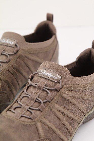SKECHERS BREATHE-EASY en color MARRON (3)