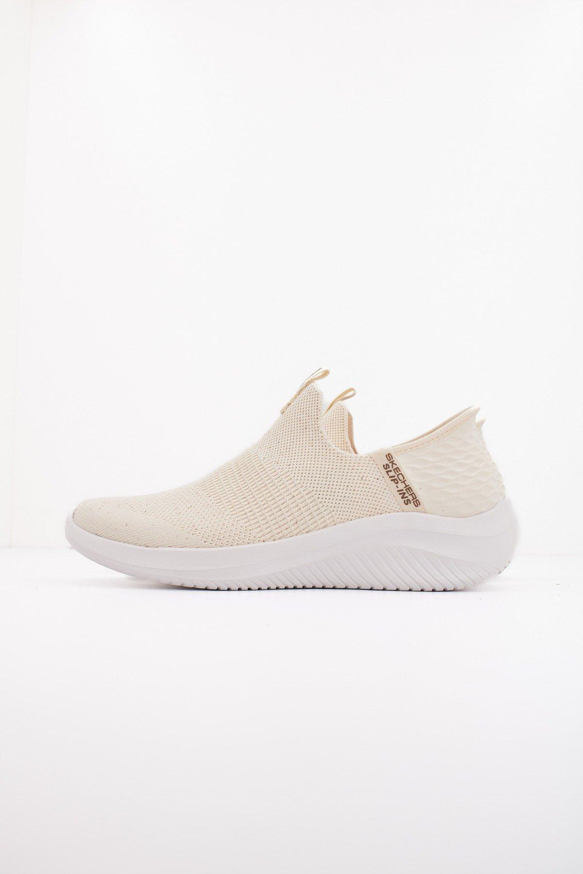 SKECHERS SLIP-INS: ULTRA FLEX . en color BEIS (1)