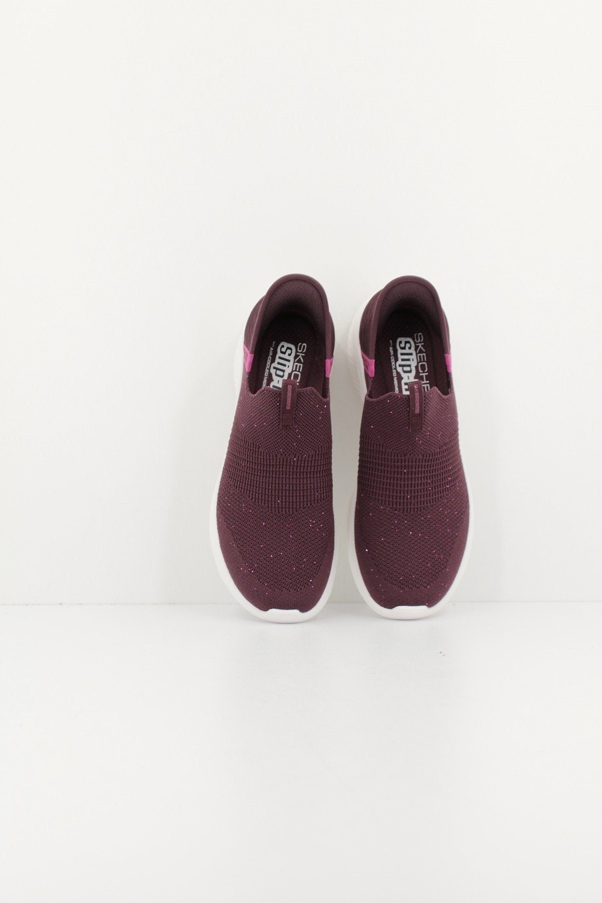SKECHERS SLIP-INS: ULTRA FLEX . en color VIOLETA (2)