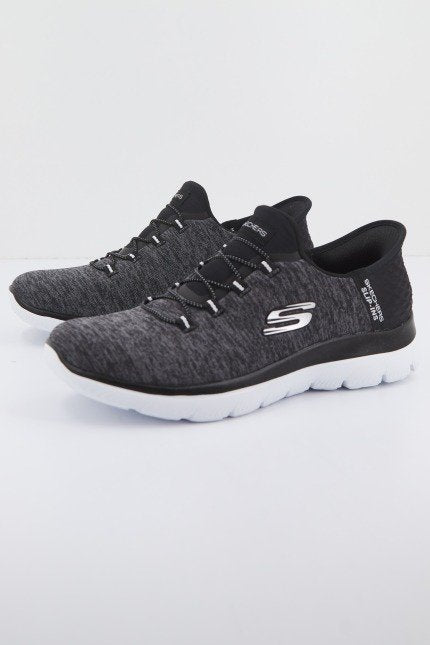 SKECHERS SLIP-INS SUMMITS- DAZZLING HAZE en color NEGRO (2)