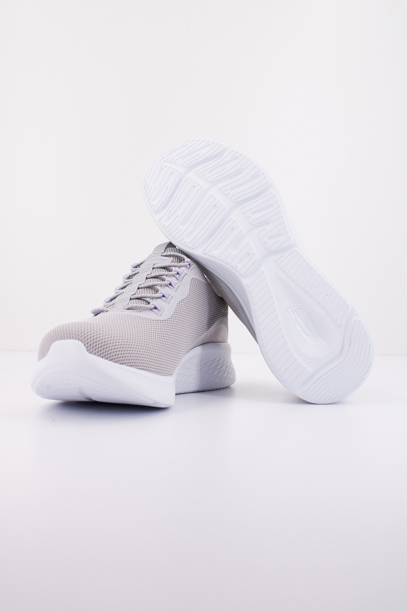SKECHERS VAPORE FOAM en color GRIS (4)