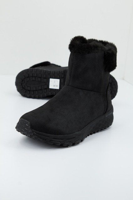 SKECHERS ESCAPE PLAN - COZY COLLAB en color NEGRO (3)