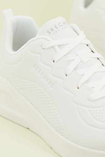 SKECHERS UNO LITE-LIGHTER ONE en color BLANCO (4)
