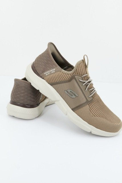 SKECHERS SLIP-INS: INGRAM-BRACKETT en color MARRON (3)