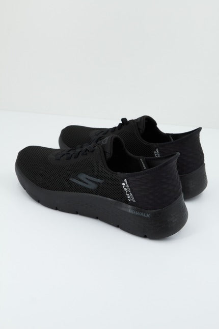 SKECHERS SLIP-INS: GO WALK FLEX-HANDS UP en color NEGRO (2)