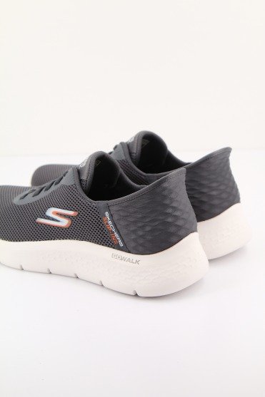 SKECHERS SLIP-INS: GO WALK FLEX-HANDS UP en color GRIS (3)