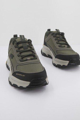 SKECHERS D'LUX TREKKER en color VERDE (2)