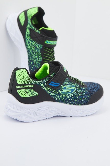 SKECHERS L en color NEGRO (2)
