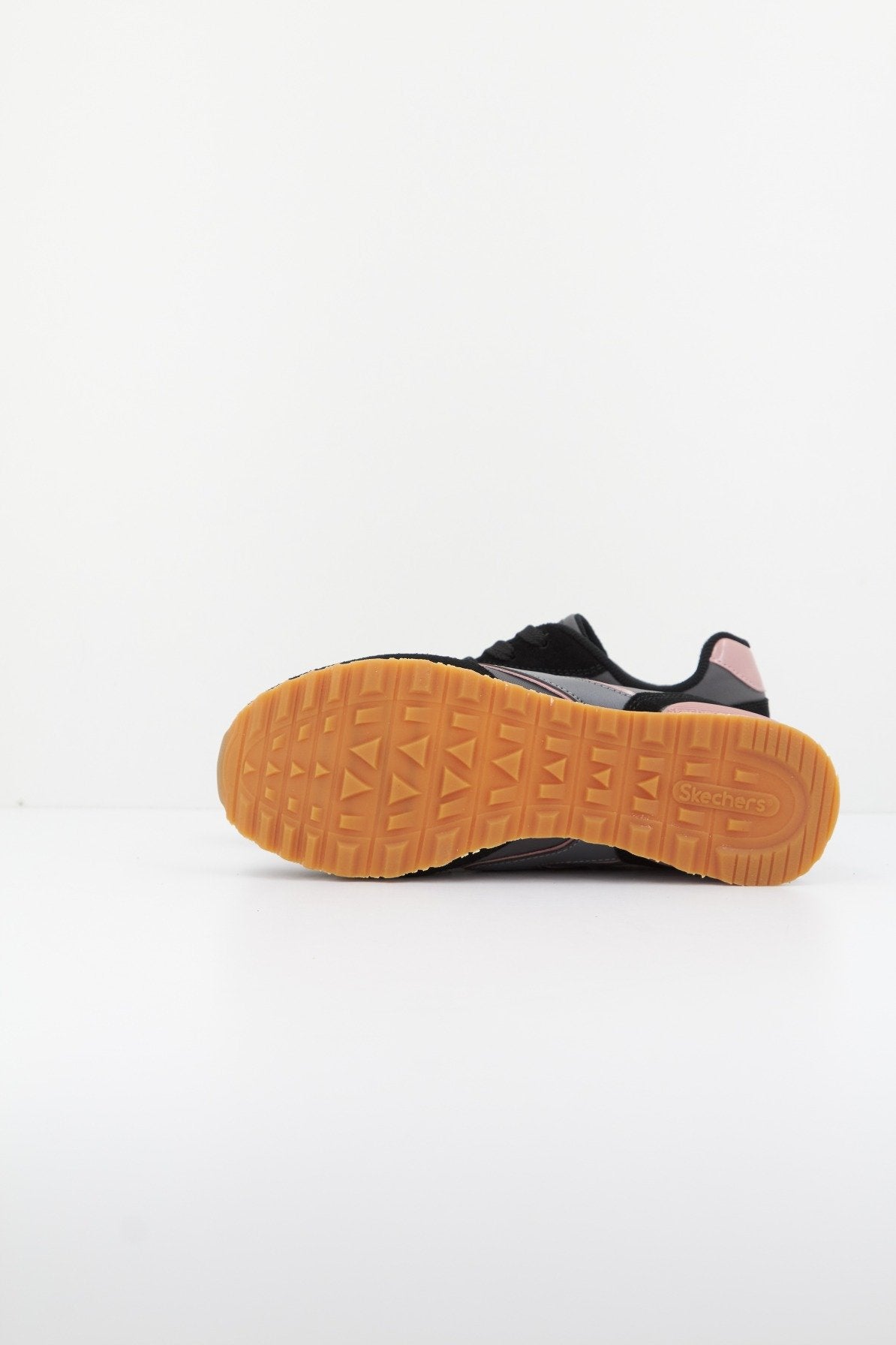 SKECHERS en color NEGRO (4)