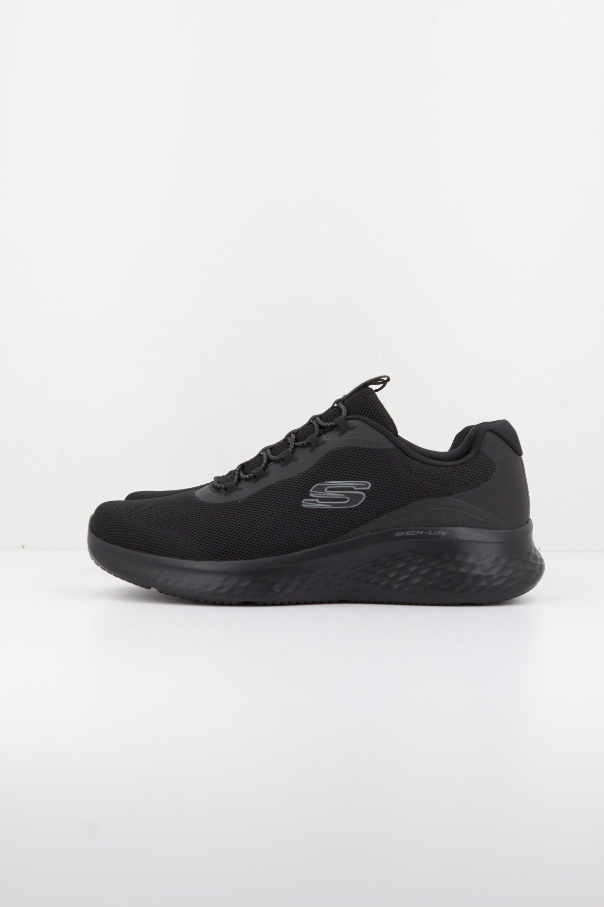 SKECHERS SKECH-LITE PRO-LEDGER en color NEGRO (1)