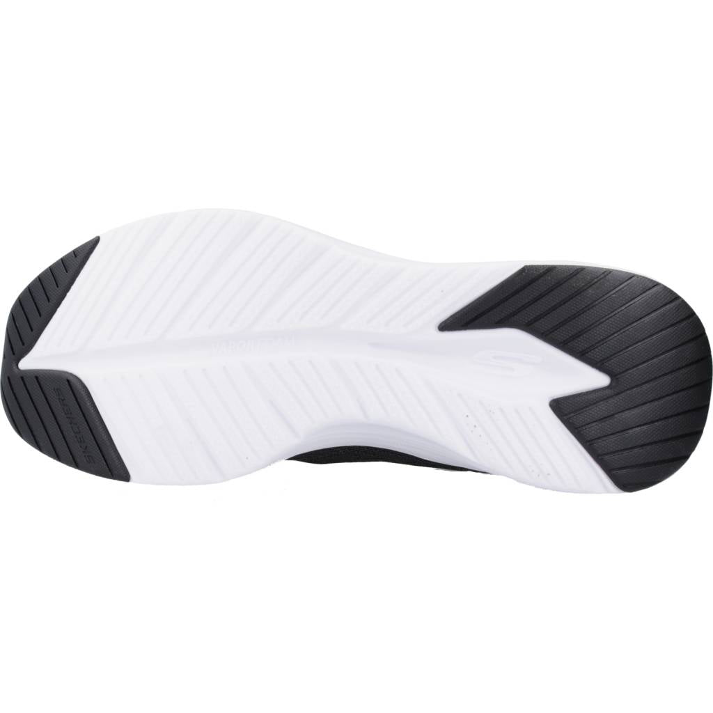 SKECHERS VAPOR FOAM en color NEGRO (6)