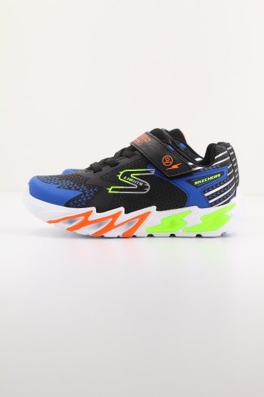 SKECHERS L en color NEGRO (3)
