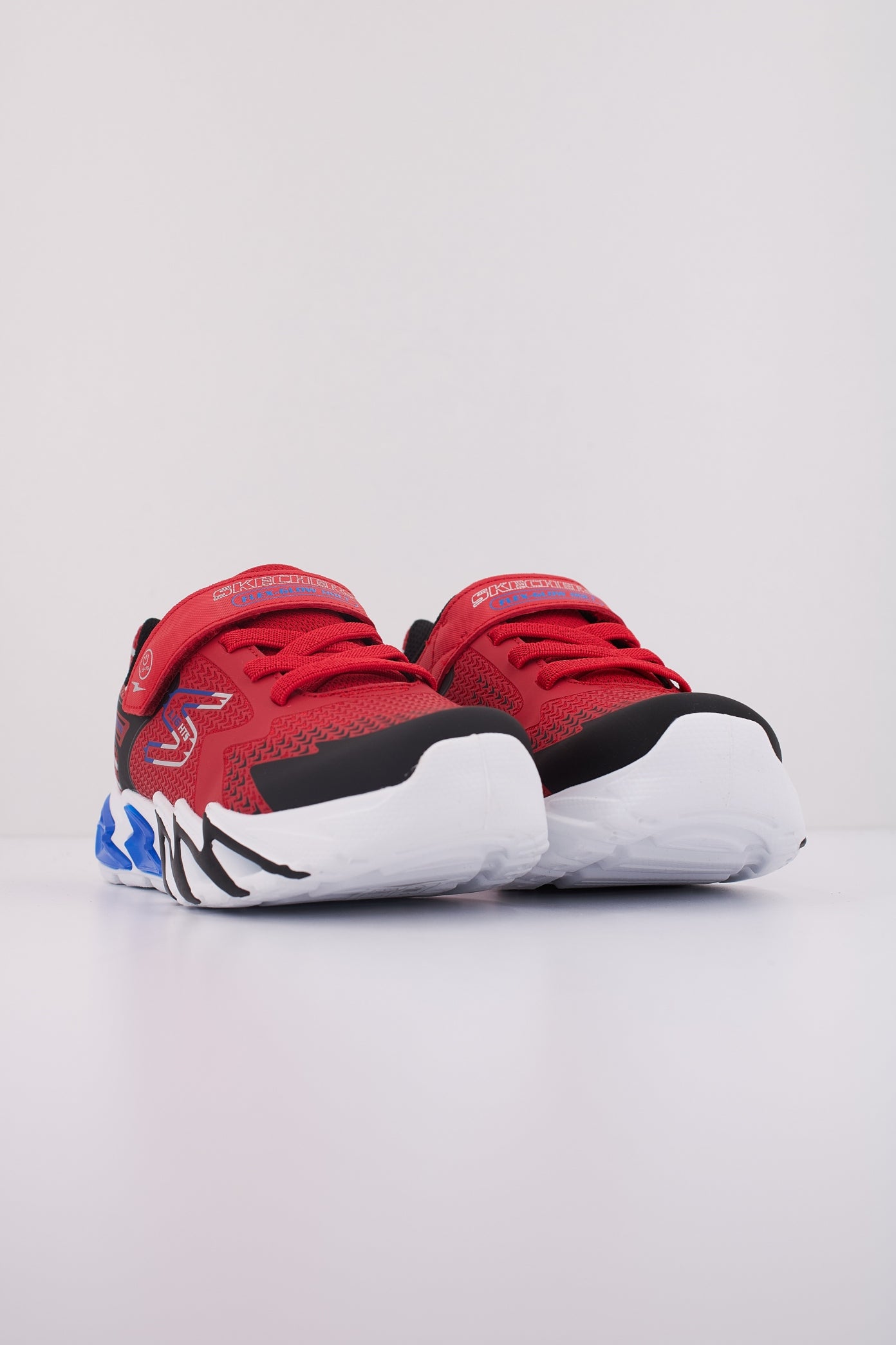 SKECHERS FLEX-GLOW BOLT en color ROJO (2)