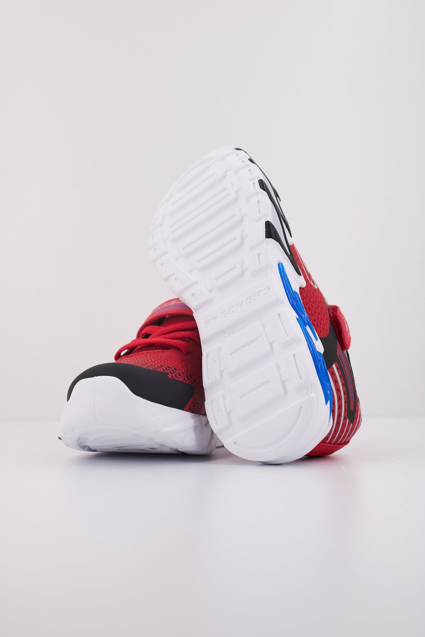SKECHERS FLEX-GLOW BOLT en color ROJO (5)