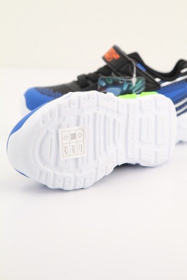 SKECHERS FLEX-GLOW BOLT en color NEGRO (4)
