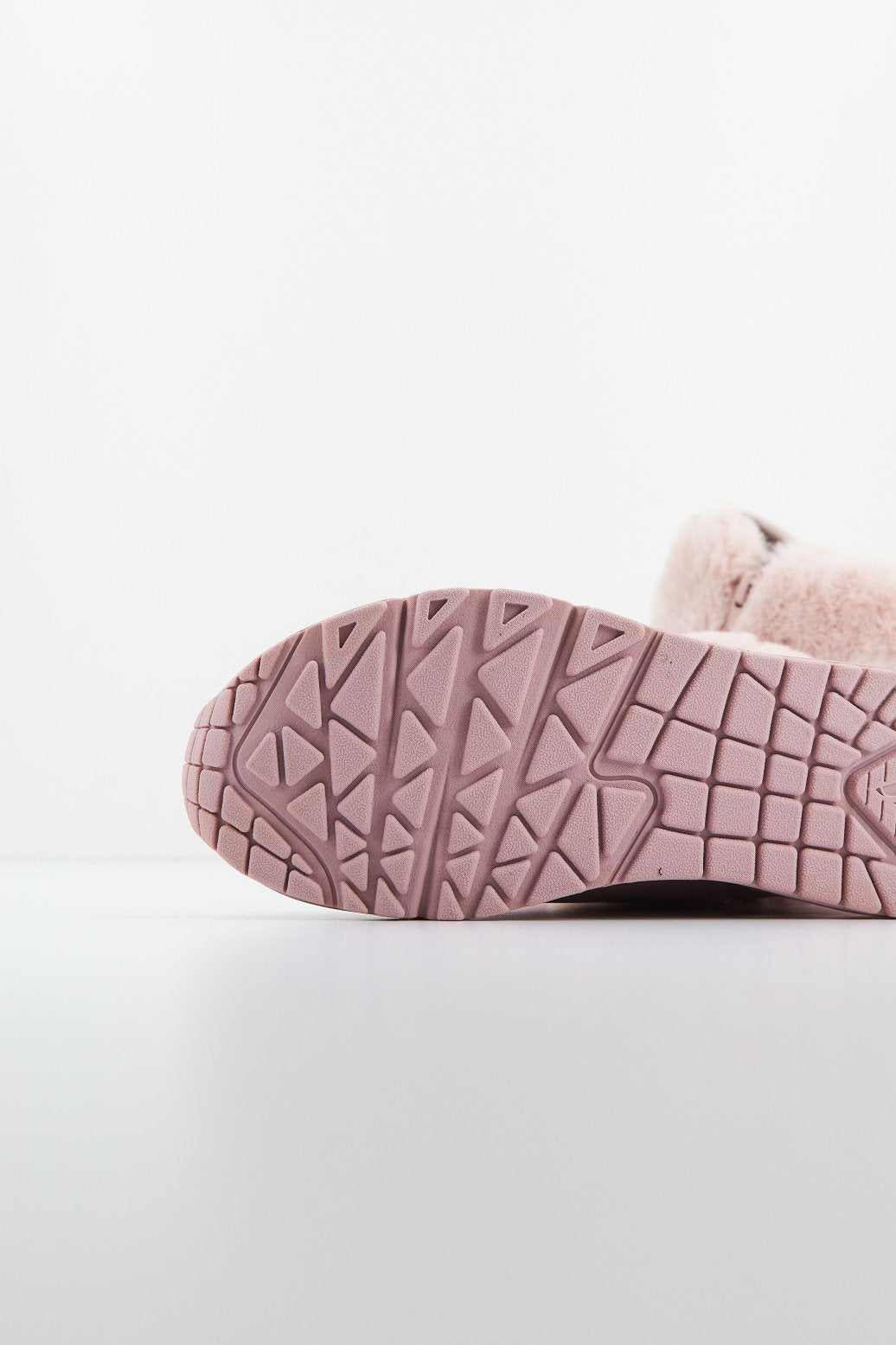 SKECHERS UNO-FALL AIR en color ROSA (4)